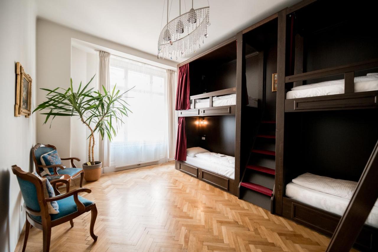 Boutique - Premium Hostal
