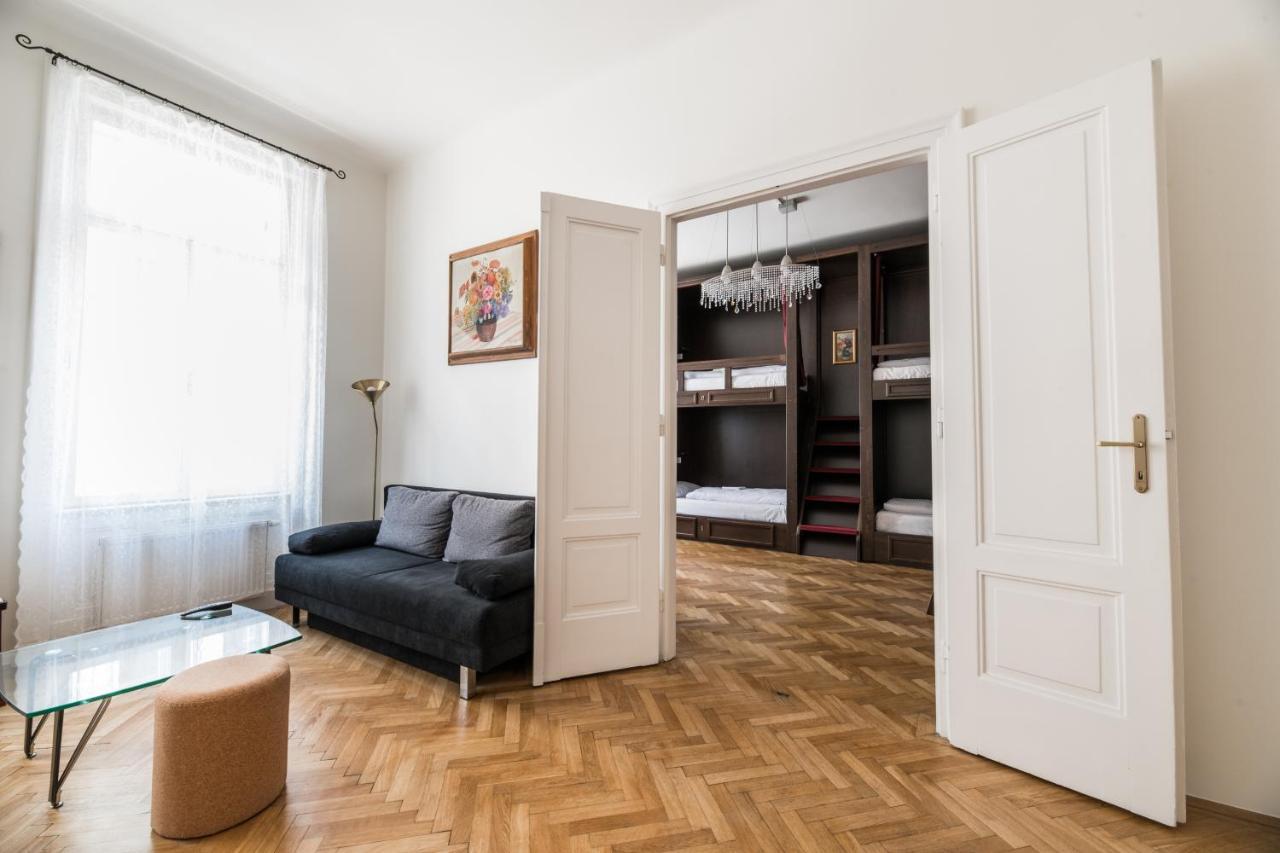 Boutique - Premium Hostal